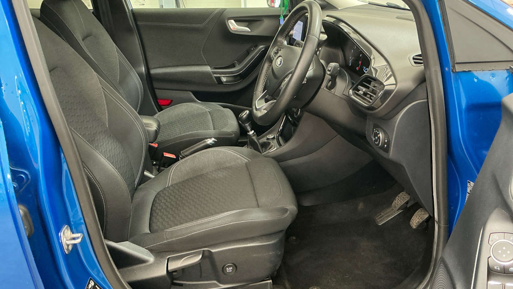 2021 Ford Puma — image 8