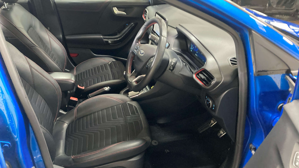 2021 Ford Puma — image 7