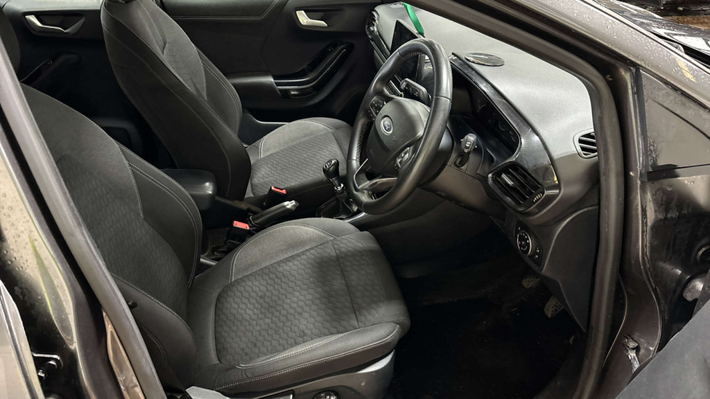 2024 Ford Puma — image 8