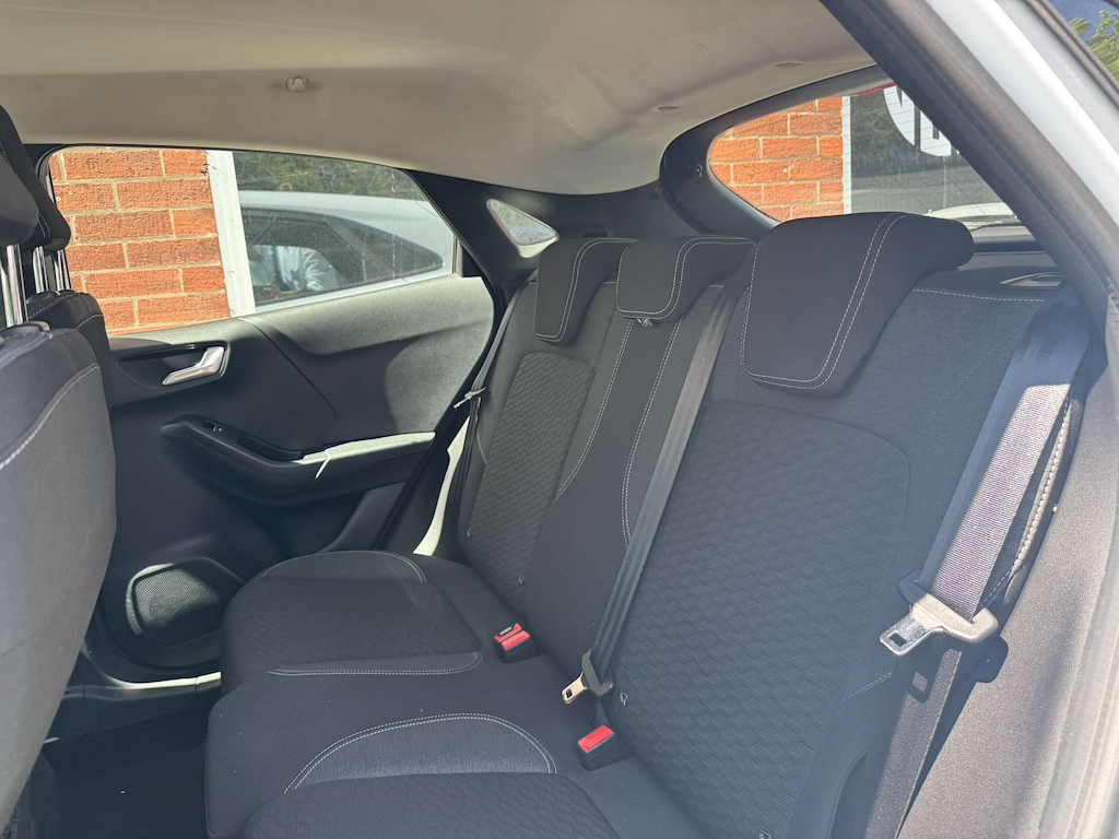 2024 Ford Puma — image 20