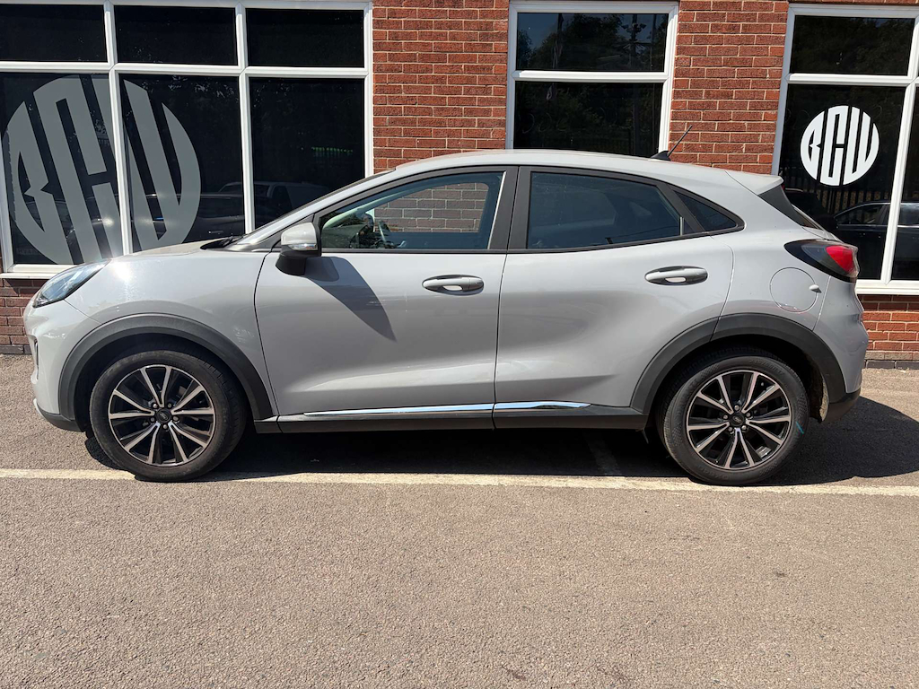 2023 Ford Puma — image 3