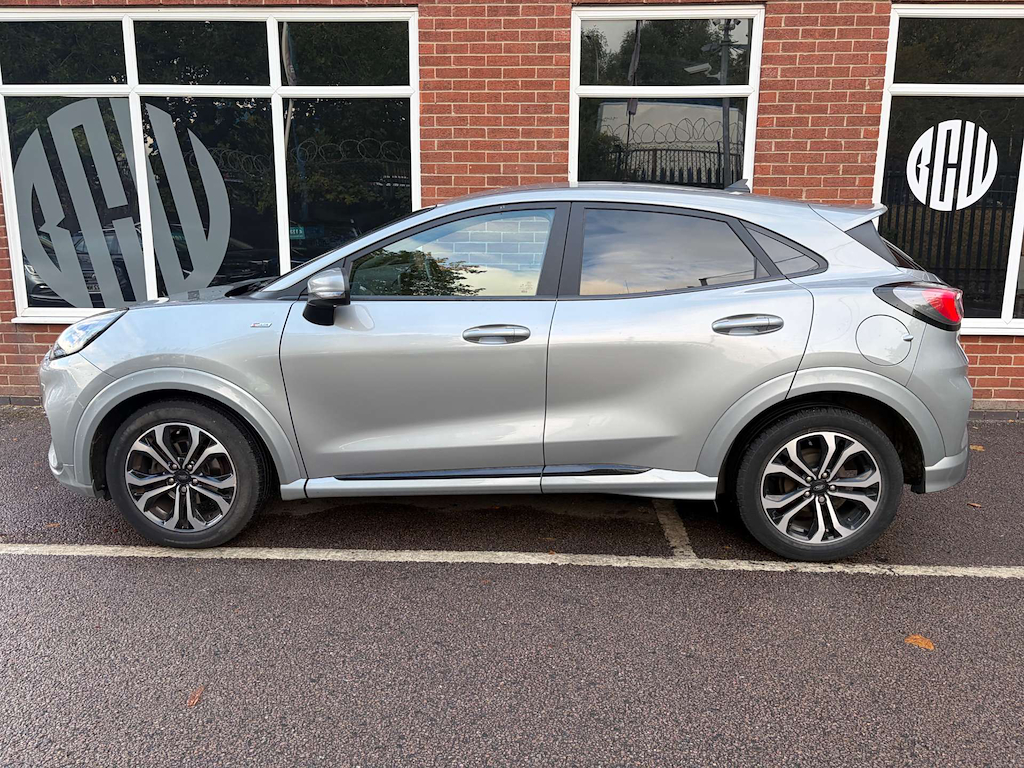 2022 Ford Puma — image 3