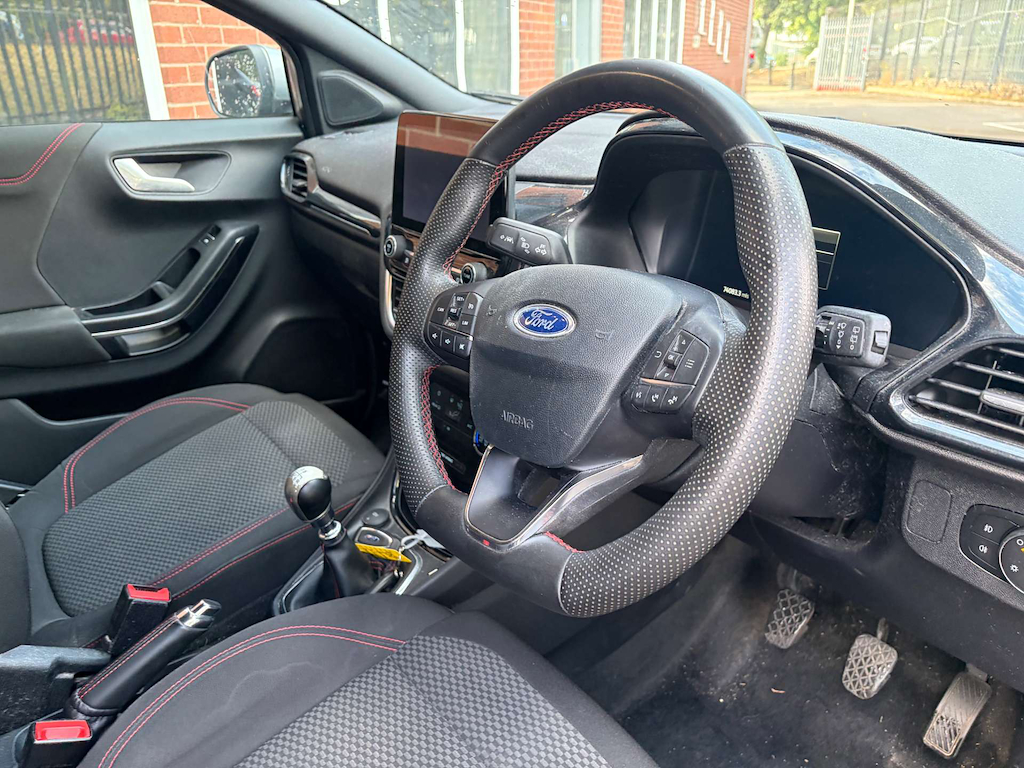 2022 Ford Puma — image 11