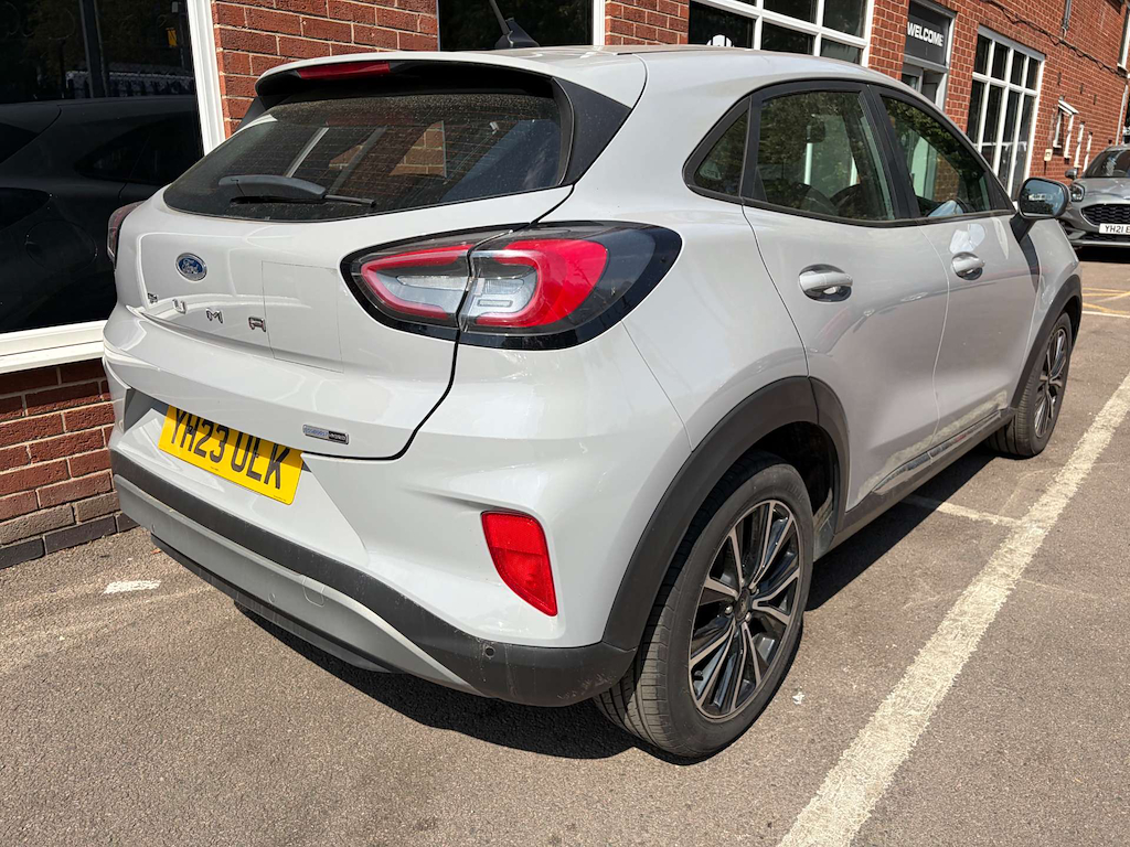 2023 Ford Puma — image 7