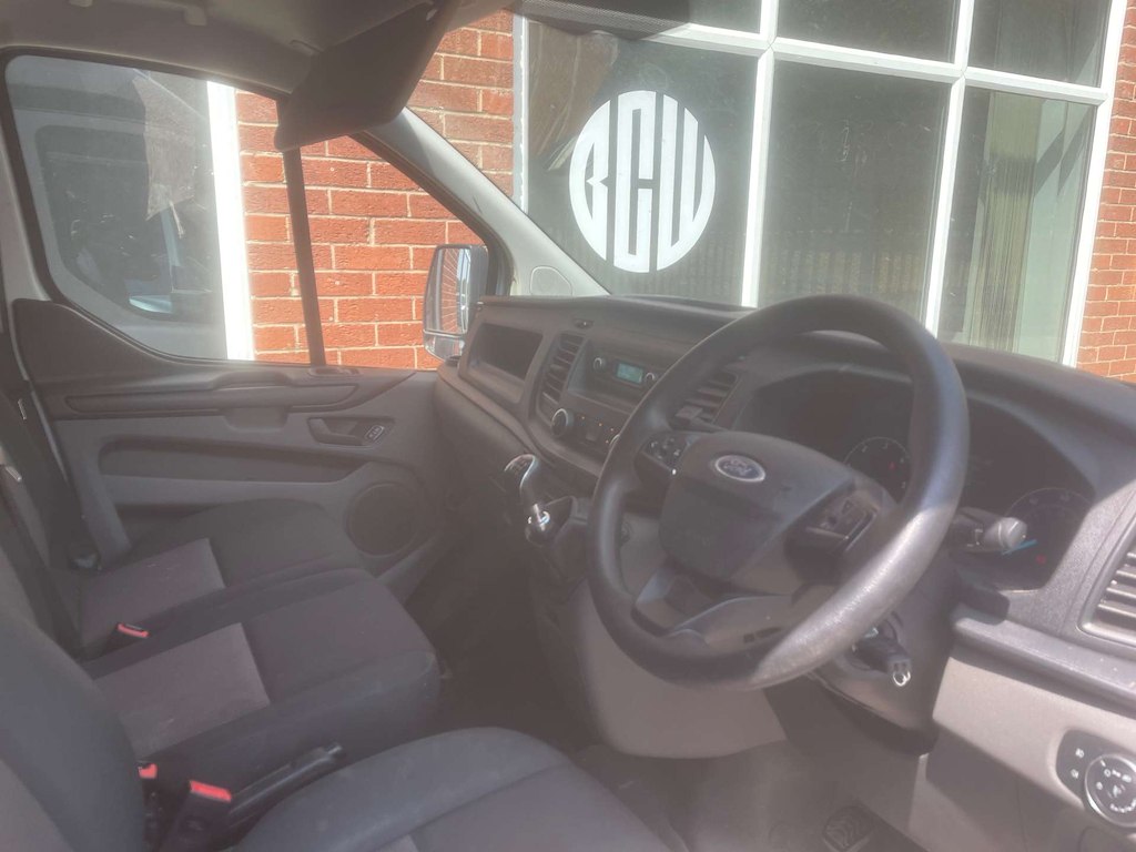 2019 Ford Transit — image 8
