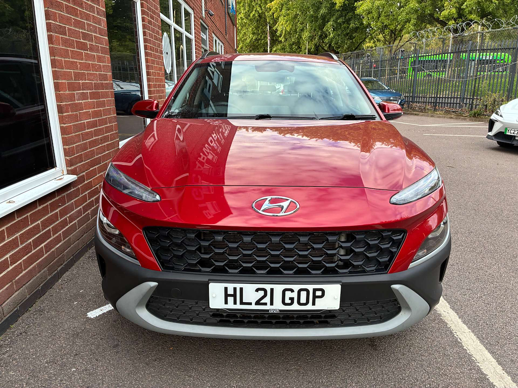 2021 Hyundai Kona — image 2