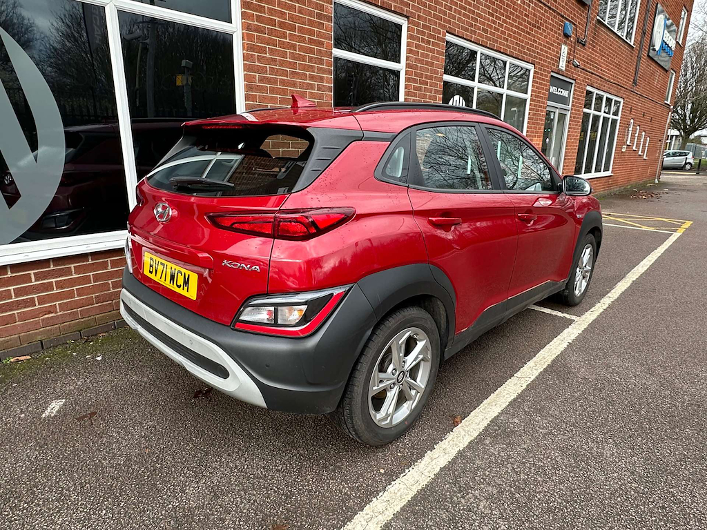2021 Hyundai Kona — image 4