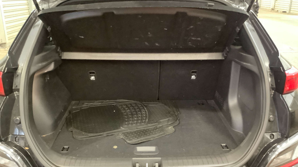 2021 Hyundai Kona — image 3