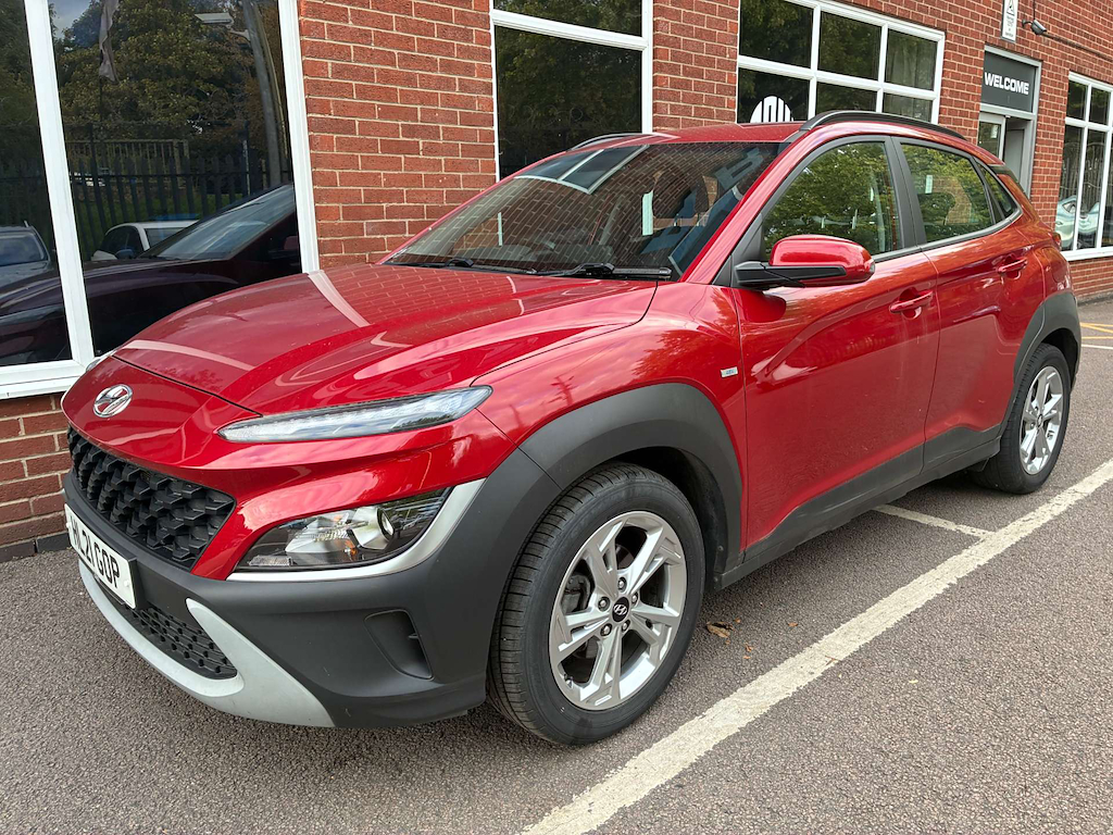 2021 Hyundai Kona — image 3