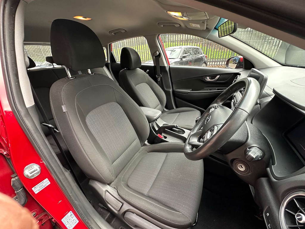 2021 Hyundai Kona — image 9
