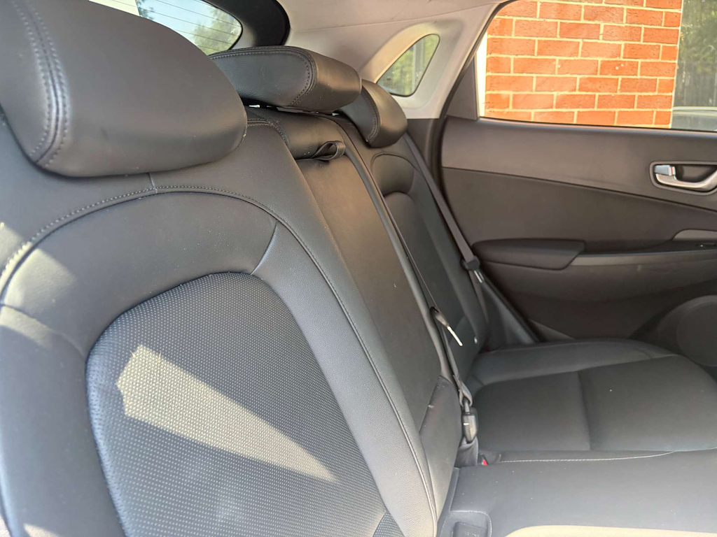 2021 Hyundai Kona — image 17