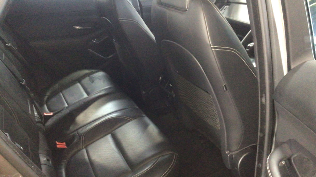 2019 Jaguar E-PACE — image 7