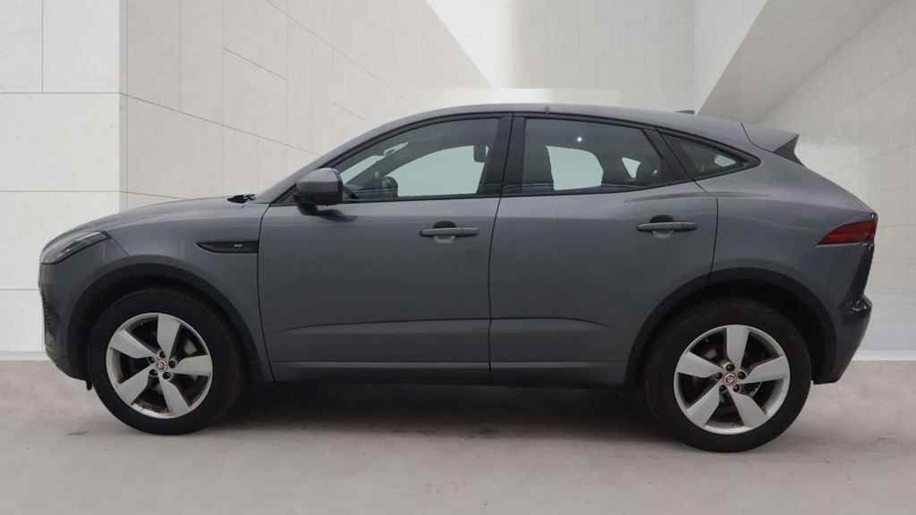 2019 Jaguar E-PACE — image 5