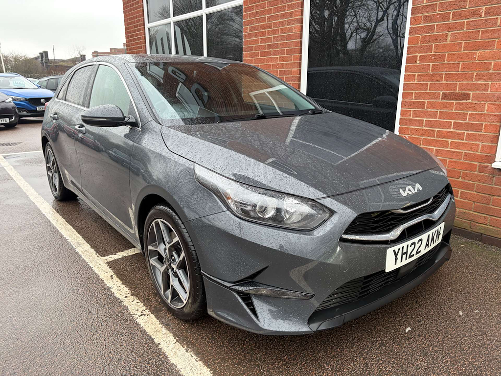 2022 Kia Ceed — image 5