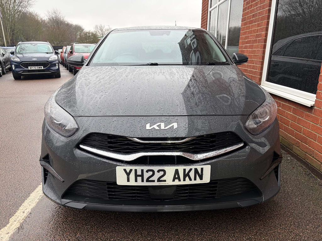 2022 Kia Ceed — image 8