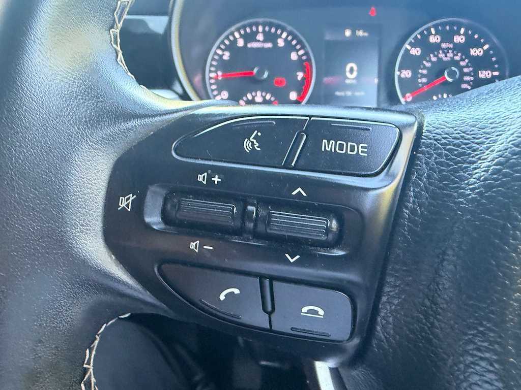 2022 Kia Picanto — image 30