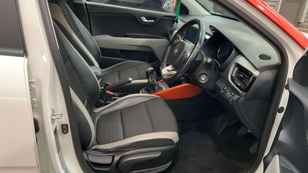 2019 Kia Stonic — image 9