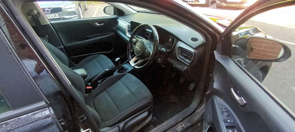 2023 Kia Stonic — image 29