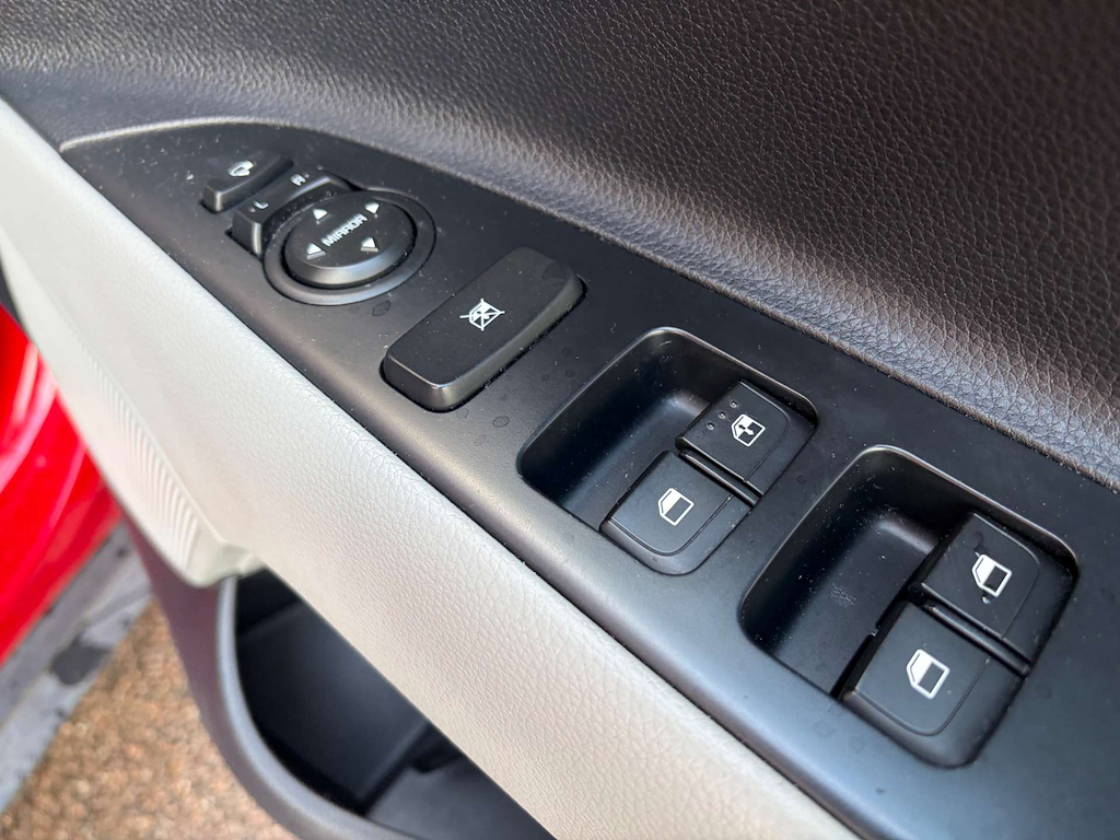 2019 Kia Stonic — image 30