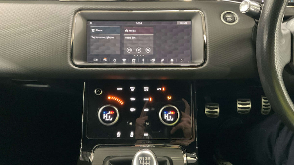 2020 Land Rover Range Rover — image 6