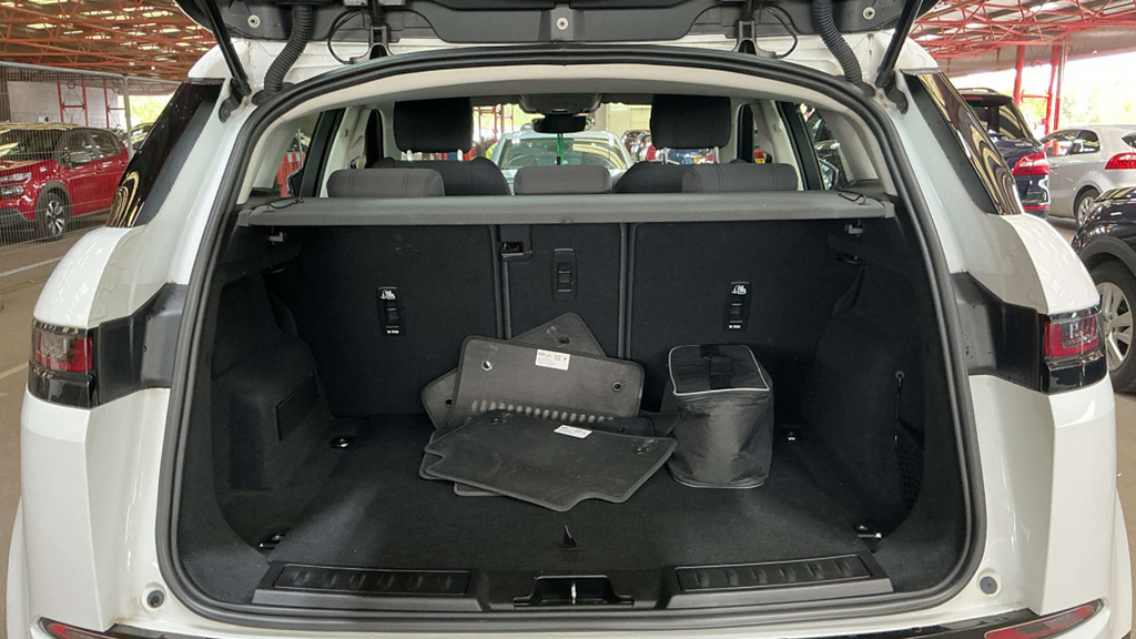 2021 Land Rover Range Rover — image 7