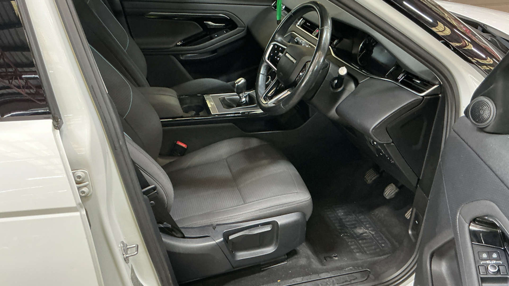 2021 Land Rover Range Rover — image 9