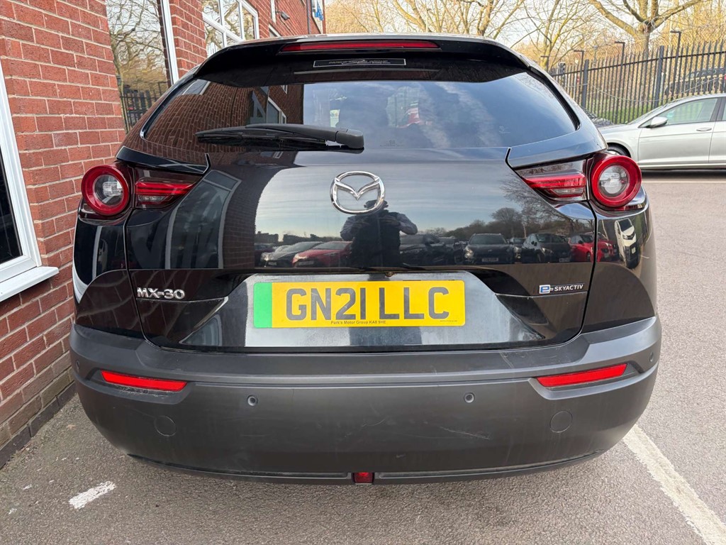 2021 Mazda MX-30 — image 7