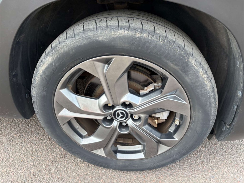 2021 Mazda MX-30 — image 9