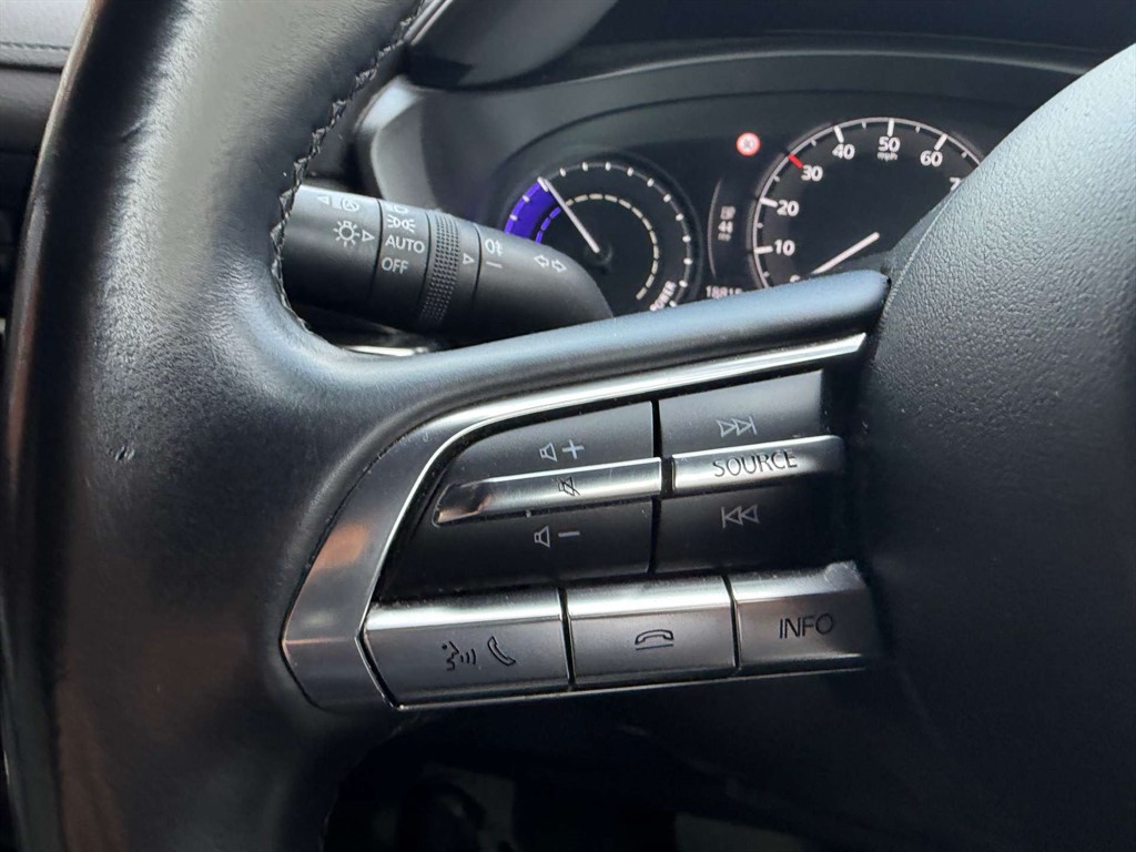 2021 Mazda MX-30 — image 18