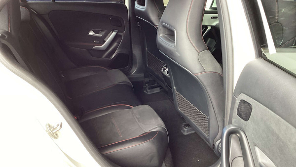 2019 Mercedes-Benz A200 — image 10