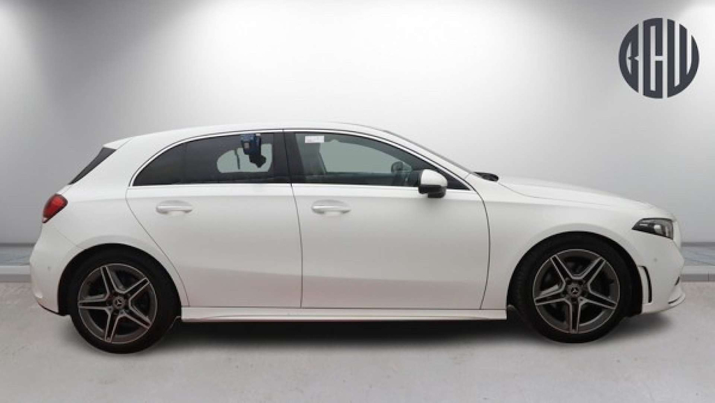 2019 Mercedes-Benz A200 — image 5