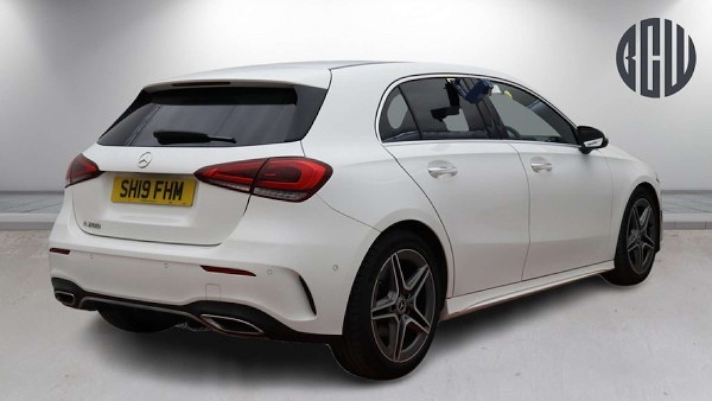 2019 Mercedes-Benz A200 — image 4
