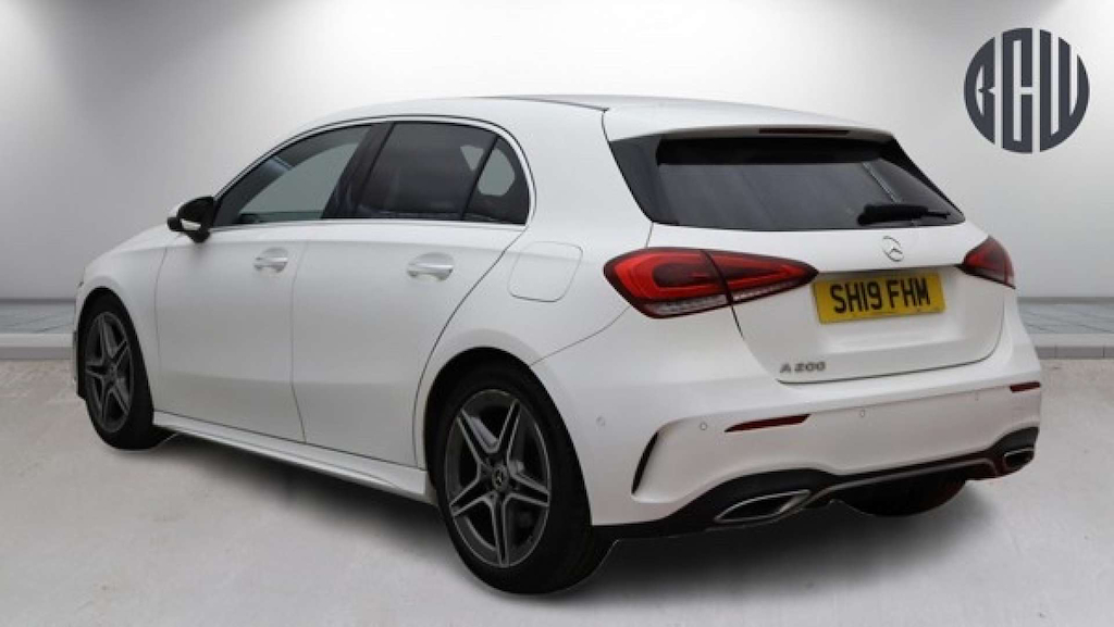 2019 Mercedes-Benz A200 — image 3
