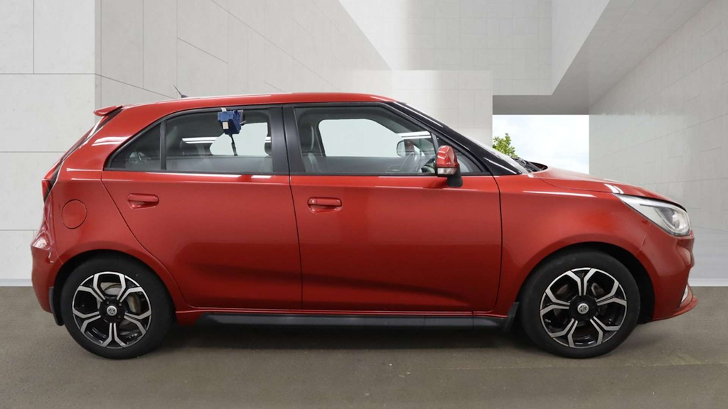 2019 MG MG3 — image 5