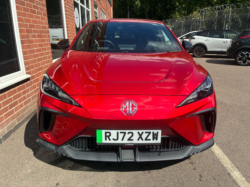 2022 MG MG4 — image 7