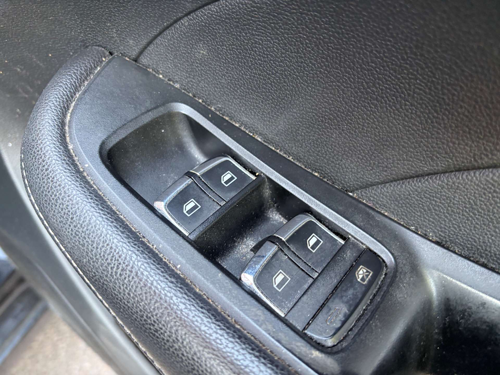 2022 MG MG5 — image 27