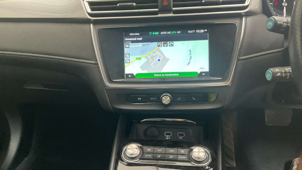 2022 MG MG5 — image 11