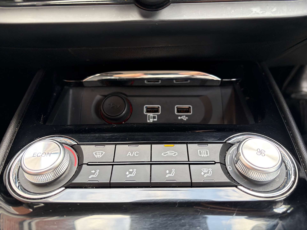 2022 MG MG5 — image 24