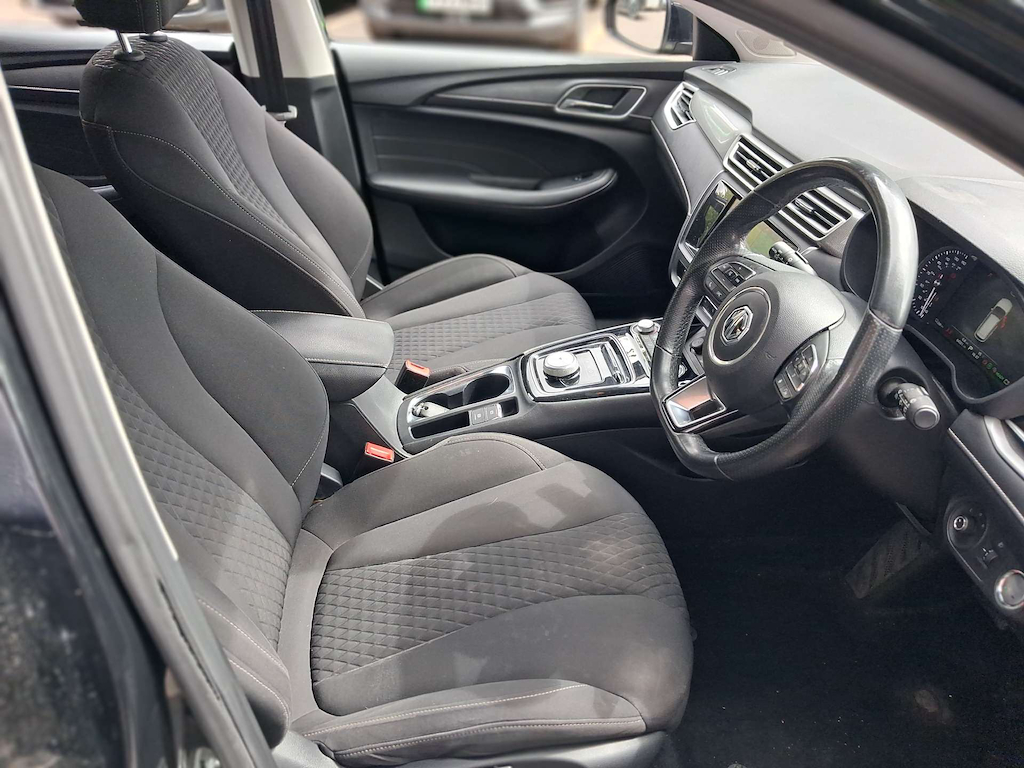 2022 MG MG5 — image 26