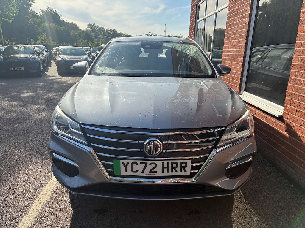 2023 MG MG5 — image 6