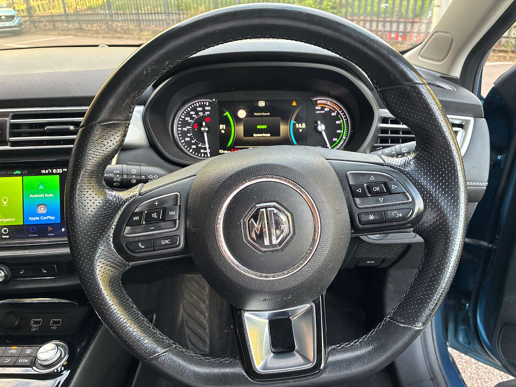 2023 MG MG5 — image 13