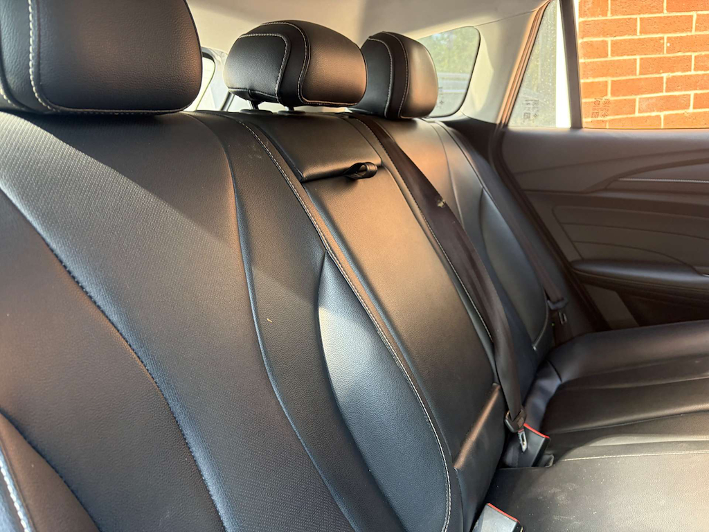 2022 MG MG5 — image 14