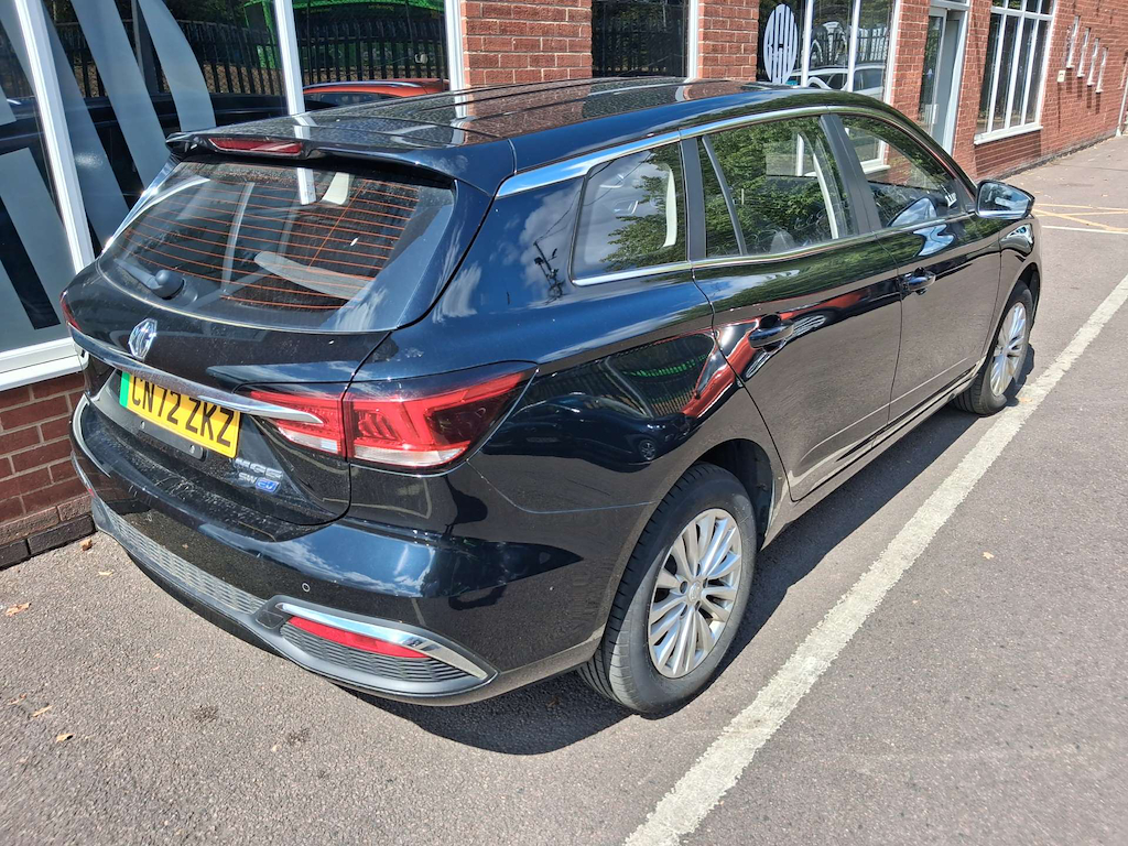 2022 MG MG5 — image 13