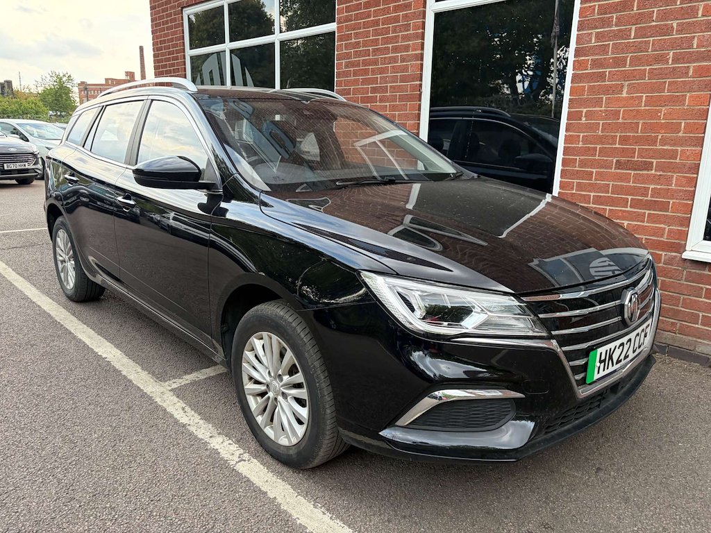 2022 MG MG5 — image 5