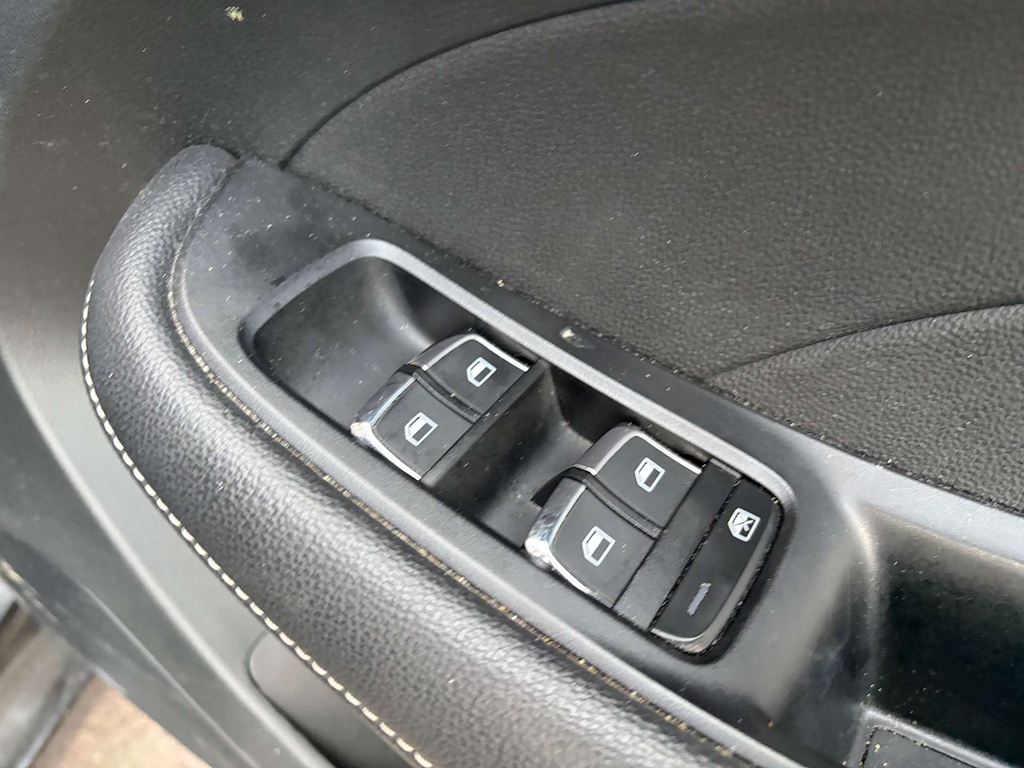 2022 MG MG5 — image 27