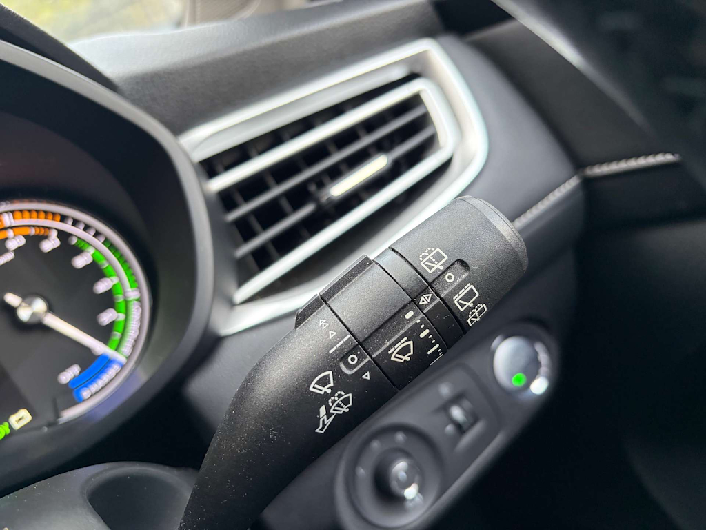 2022 MG MG5 — image 23