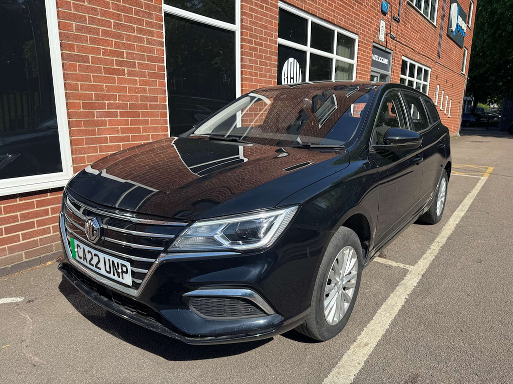 2022 MG MG5 — image 7