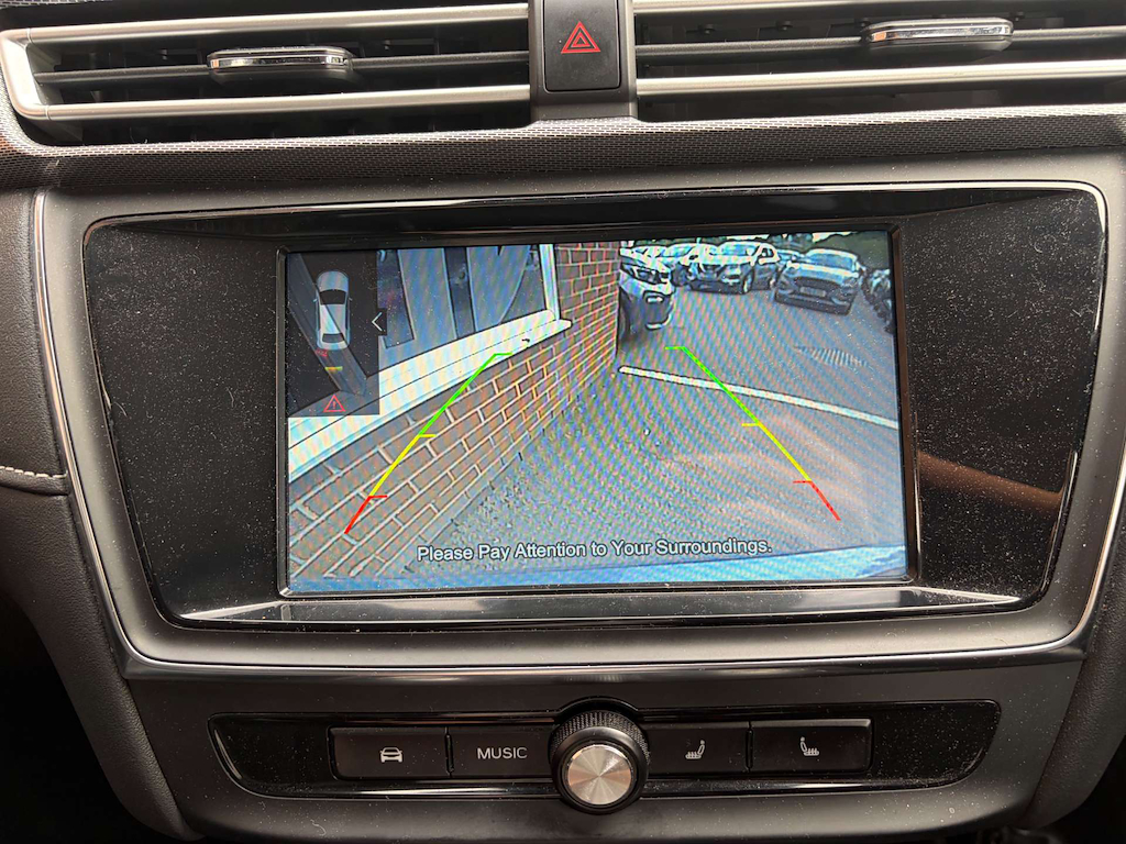 2022 MG MG5 — image 18