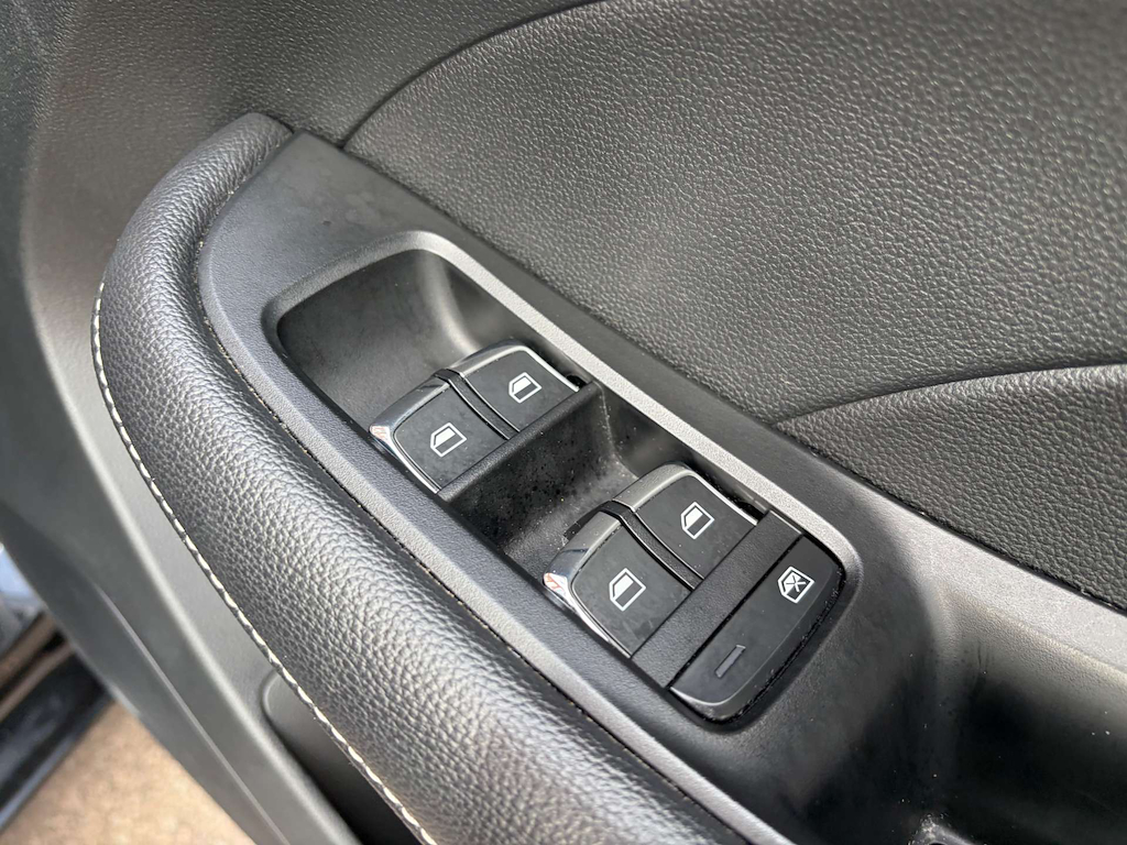 2022 MG MG5 — image 27