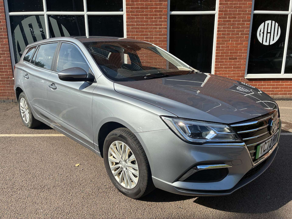 2023 MG MG5 — image 1
